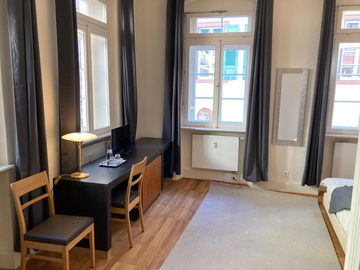 Cafe & Hotel Knoesel Heidelberg Eksteriør bilde